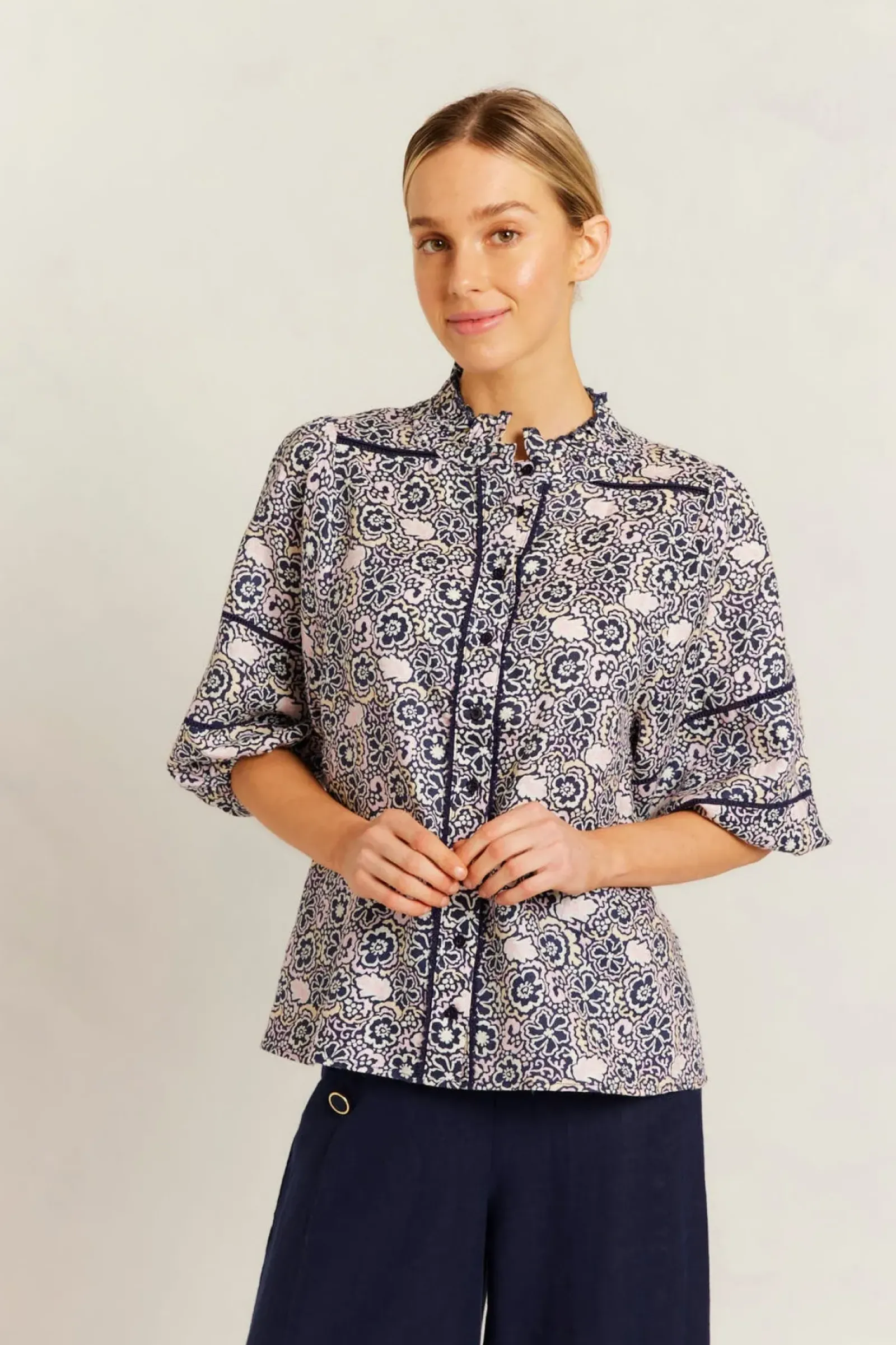 Alessandra Tops|Lia Shirt Raya - Navy