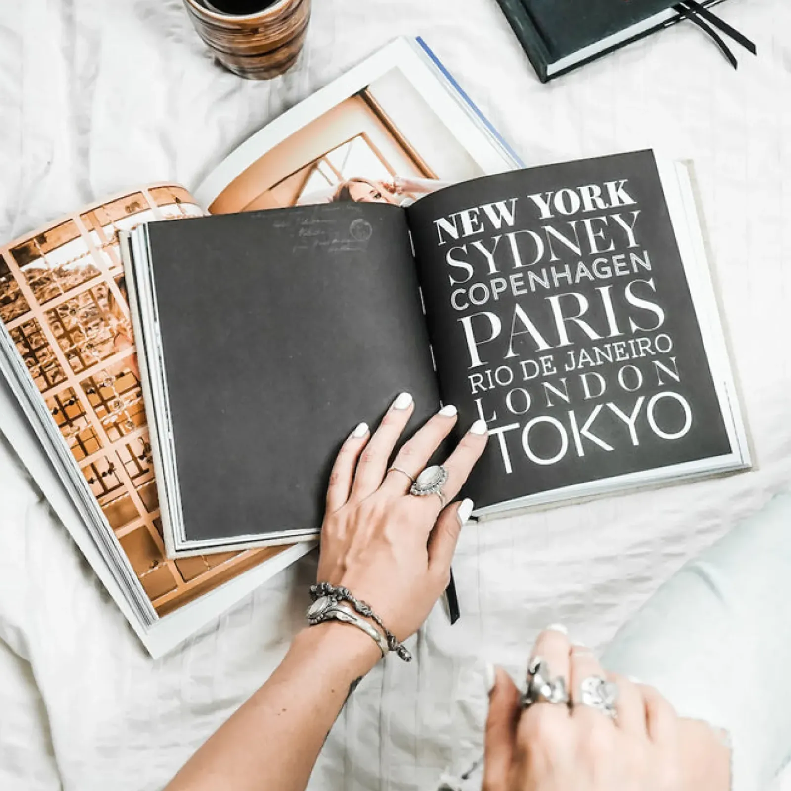 Axel and Ash Books|Axel & Ash - Wanderlust