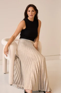 Brave & True Skirts|Brave & True Alias Pleated Skirt - Champagne
