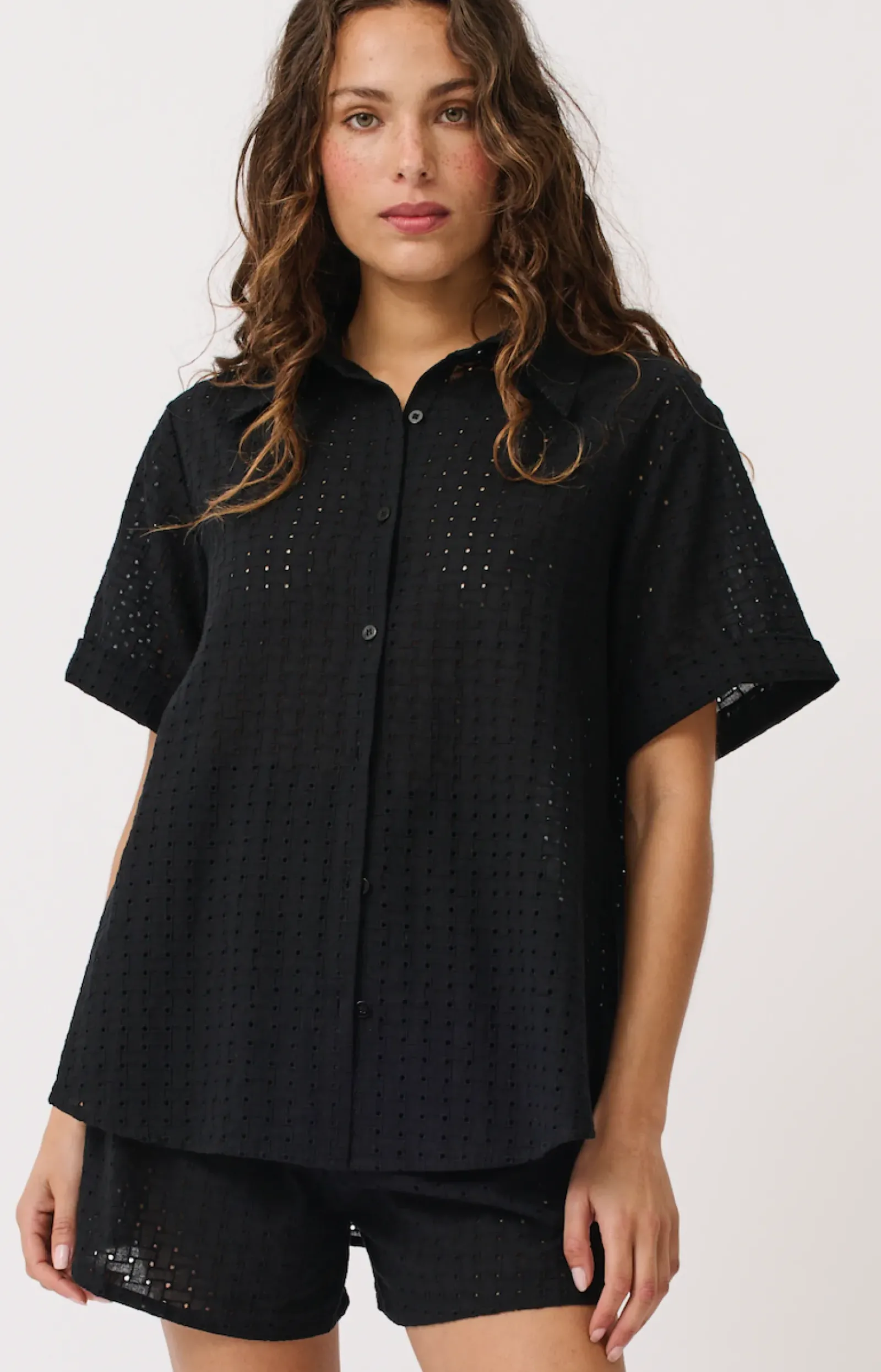 Cartel & Willow Tops|Cartel & Willow Tully Shirt - Black Broderie