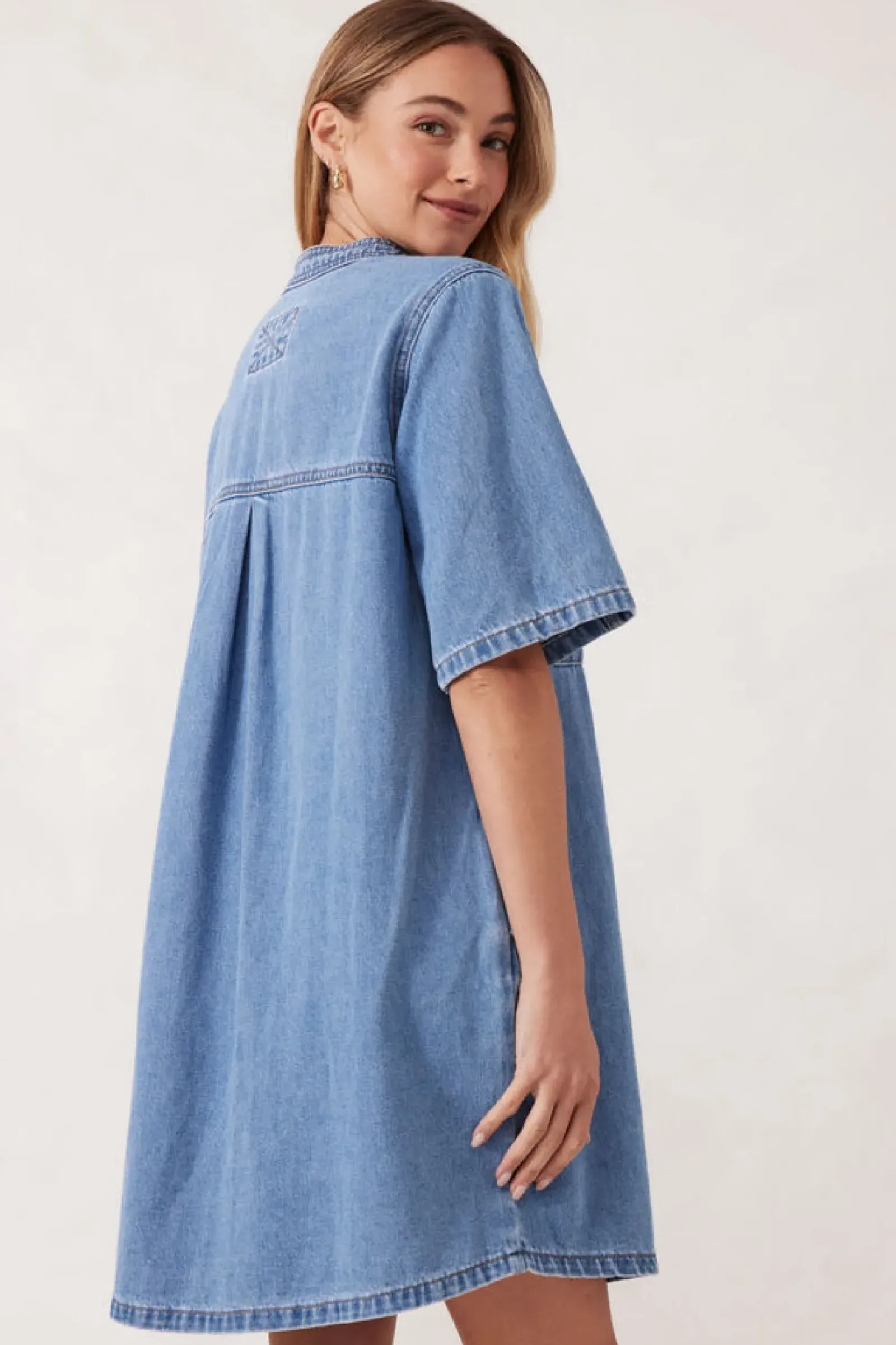 Ceres Life Dresses|Collarless Relaxed Short Sleeve Denim Dress - Vintage Blue