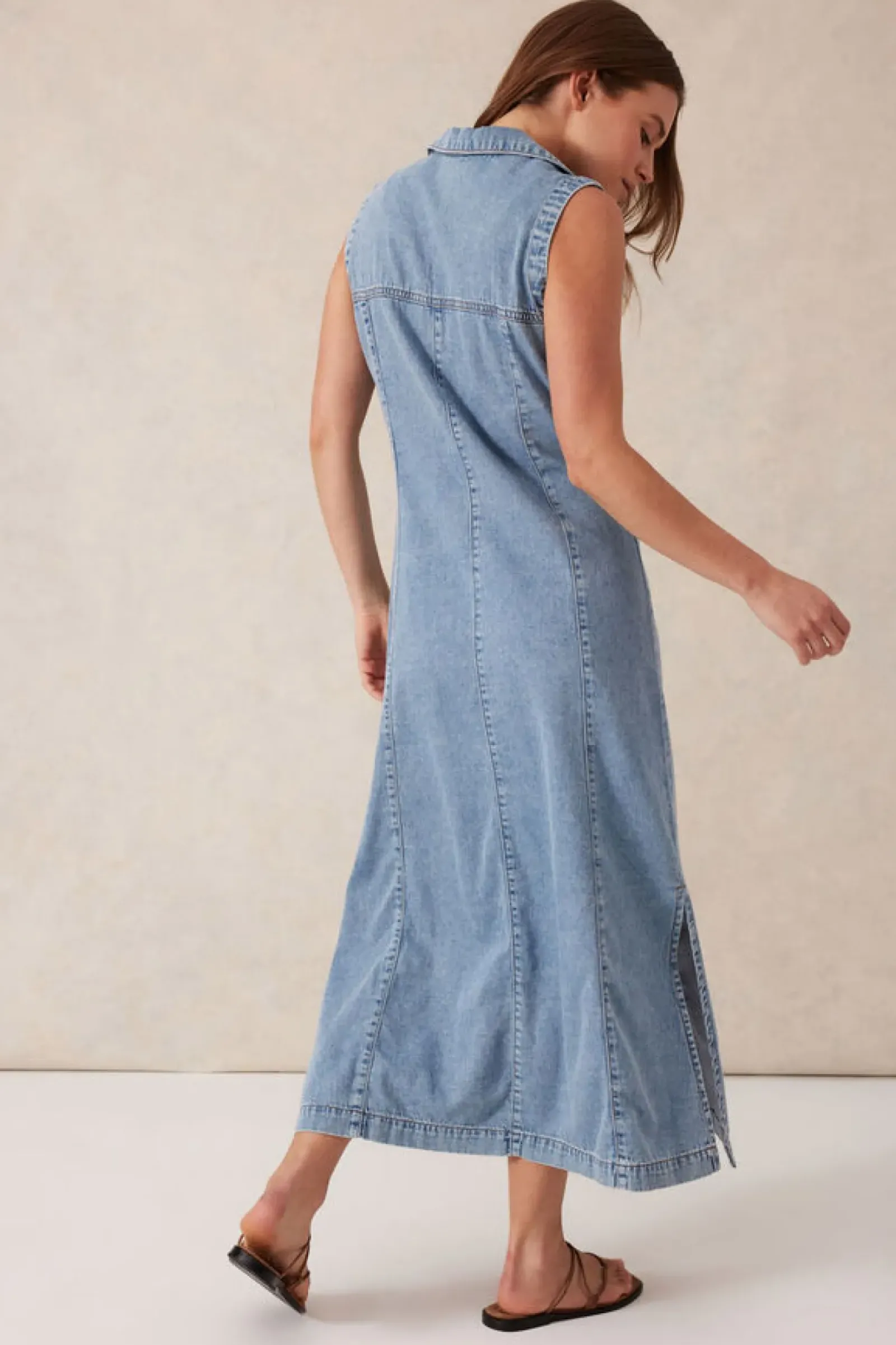 Ceres Life Dresses|Sleeveless Panelled Midi Shirt Dress - Vintage Blue