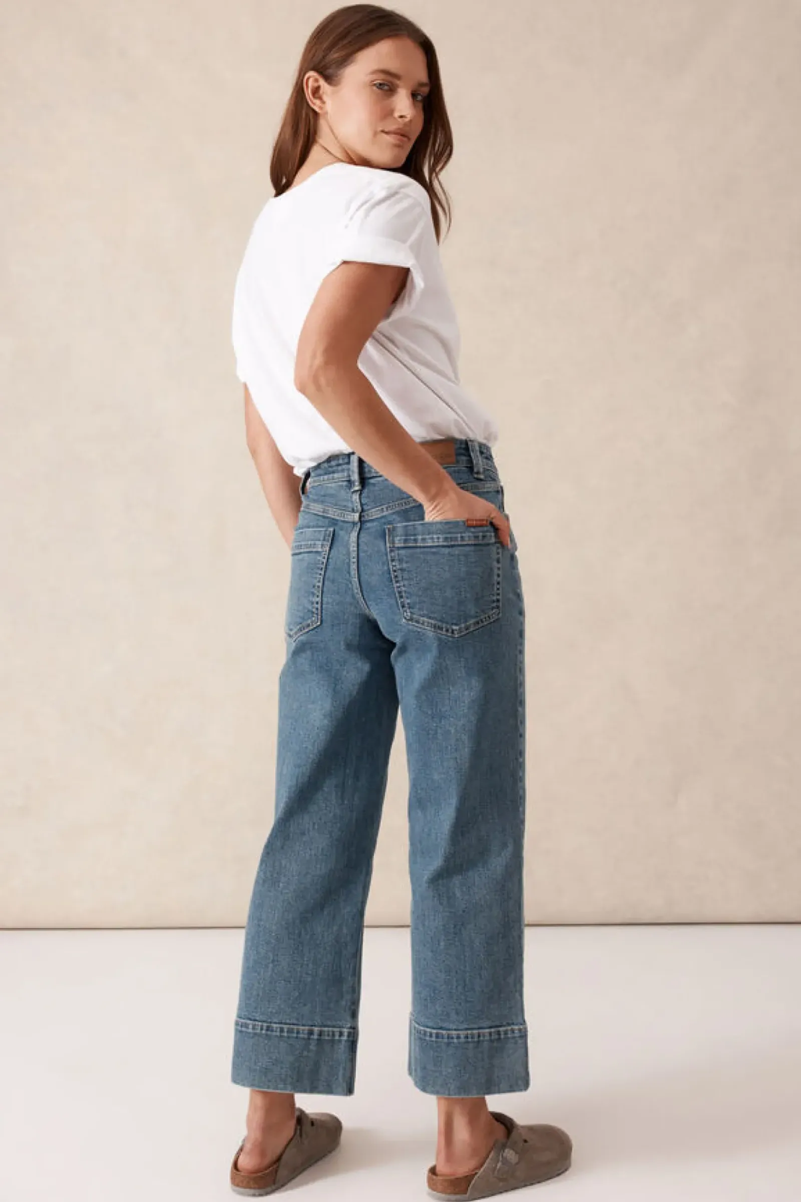 Ceres Life Jeans|Wide Leg Crop Jean - Mid Indigo