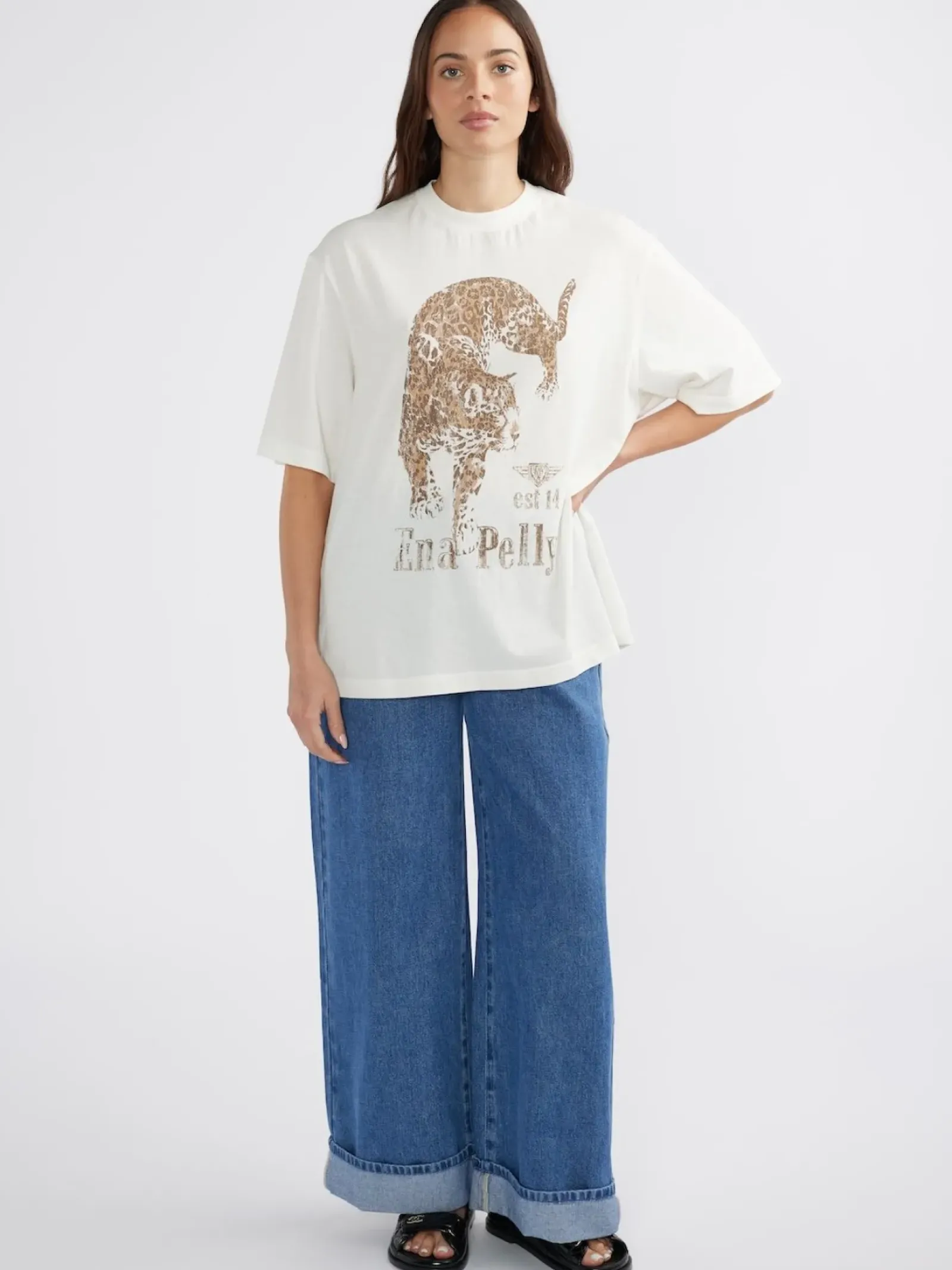 Ena Pelly Tops|Jaguar Tee - Vintage White