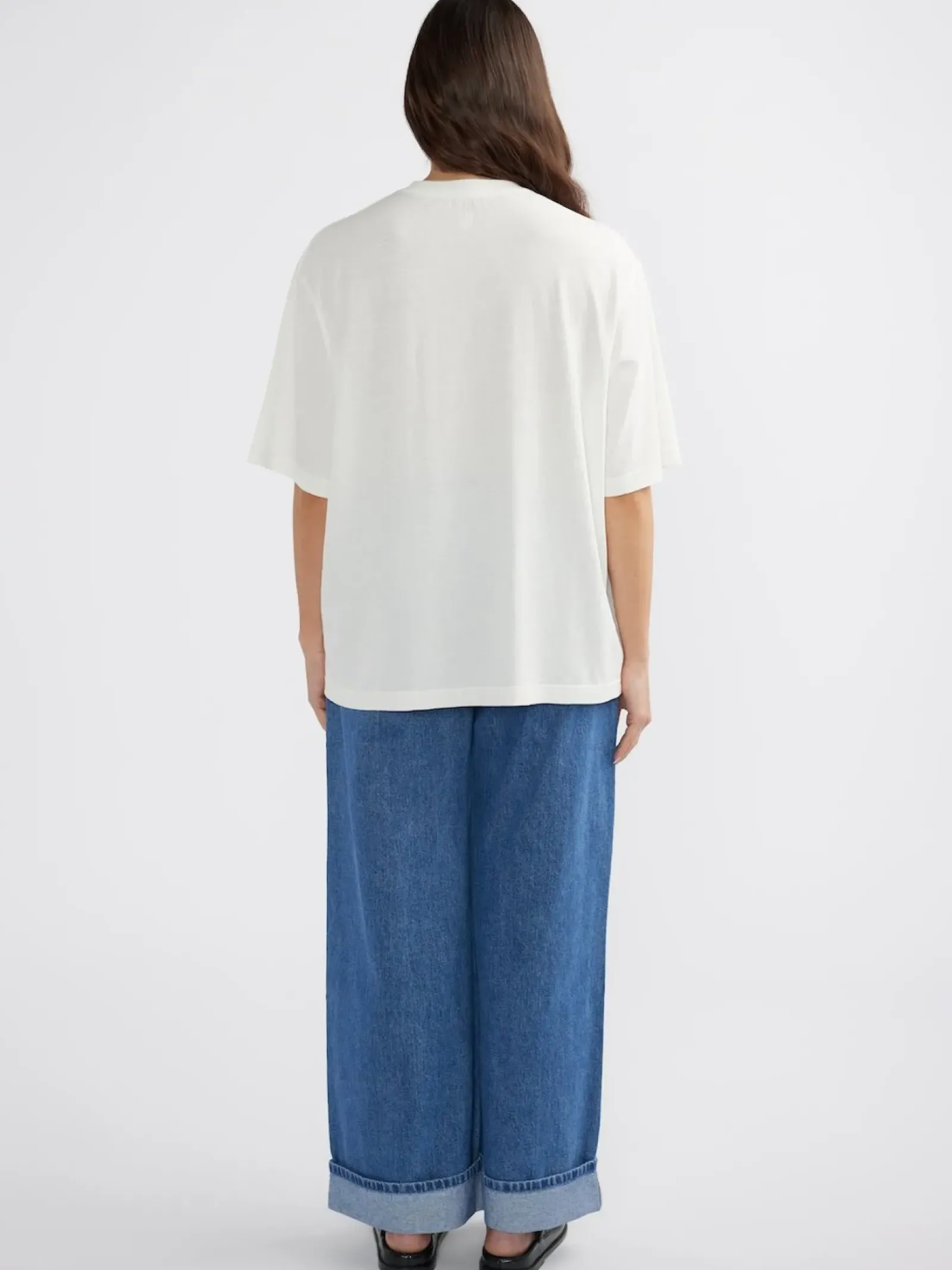 Ena Pelly Tops|Jaguar Tee - Vintage White