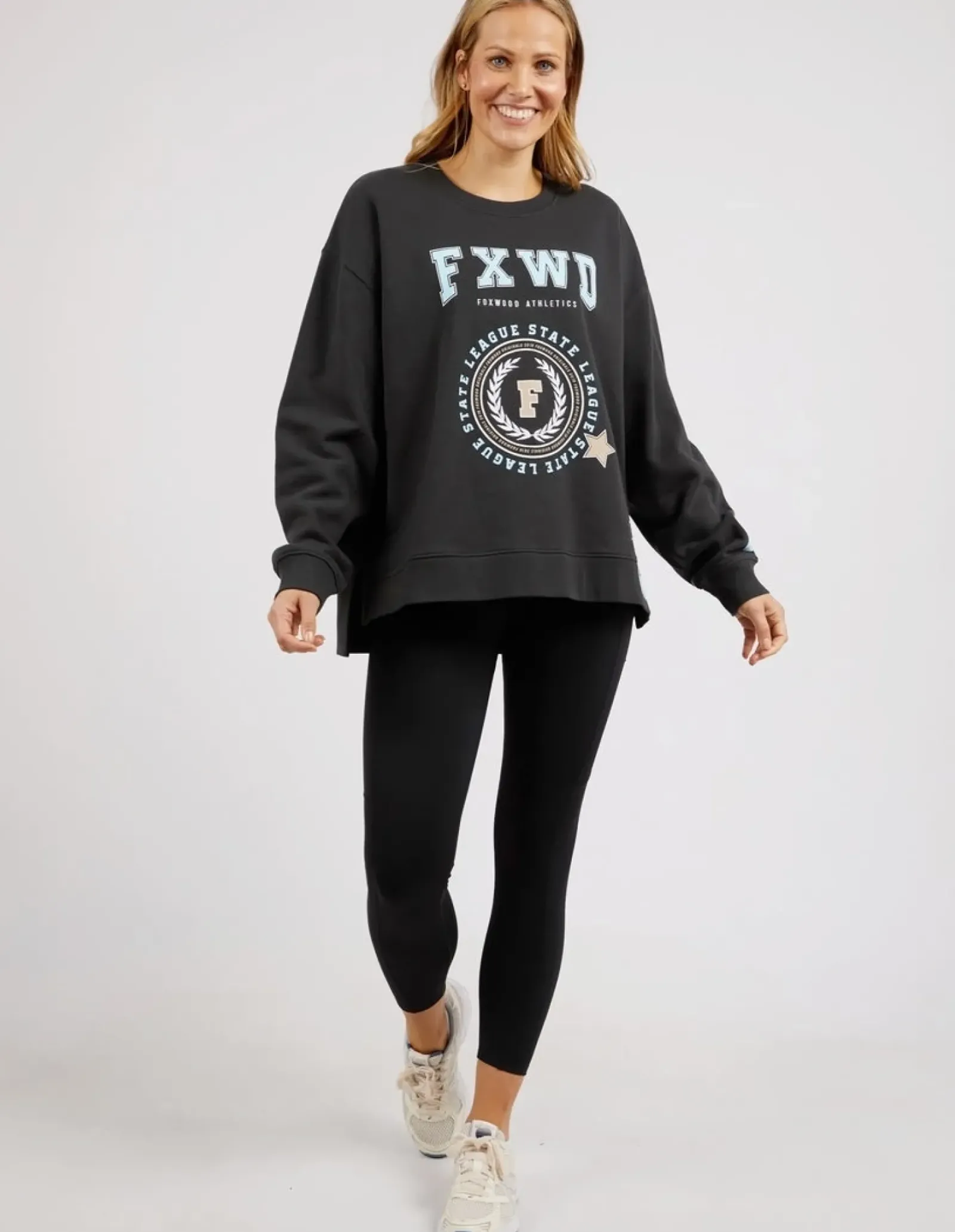Foxwood Tops|Get There Crew - Washed Black