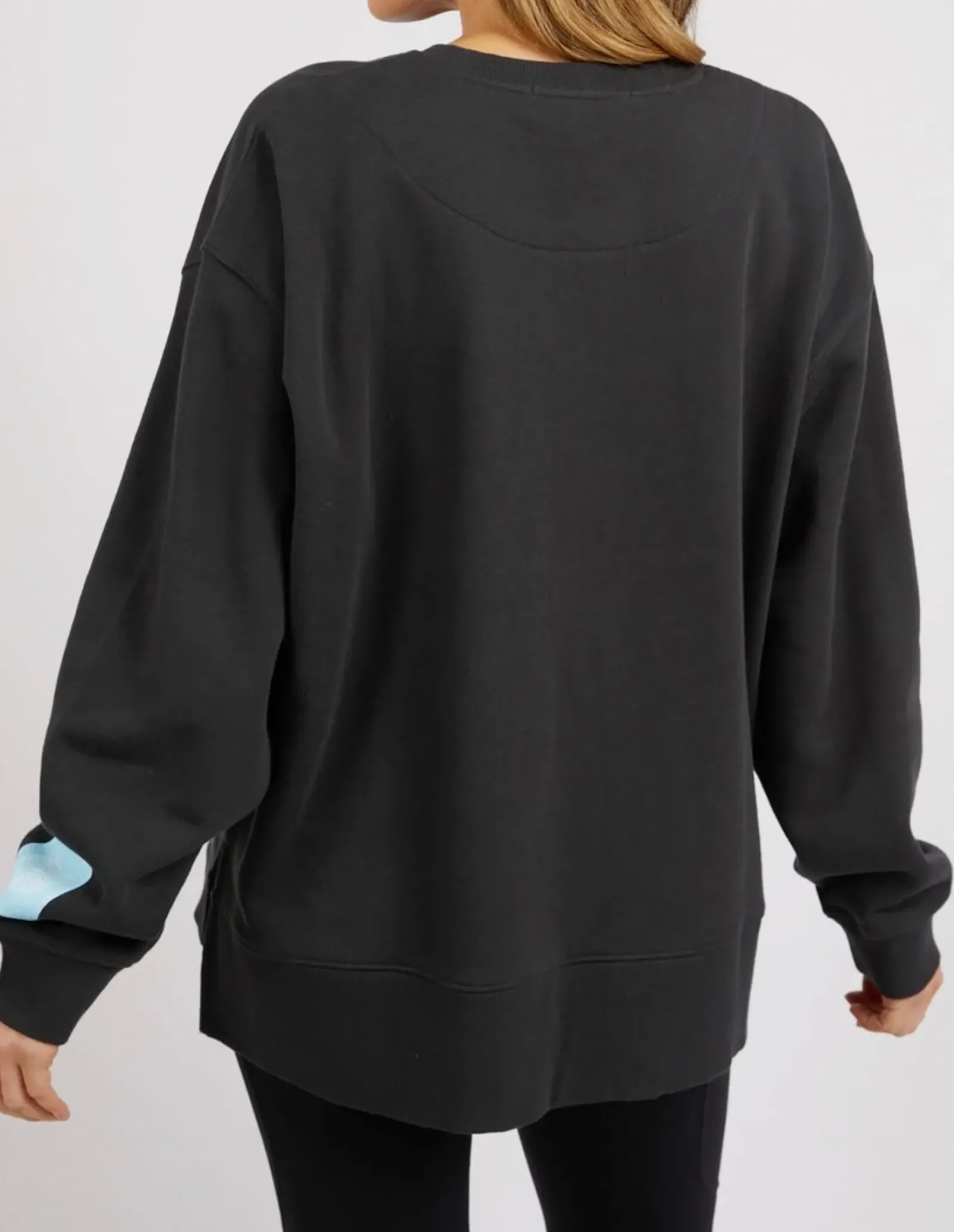 Foxwood Tops|Get There Crew - Washed Black