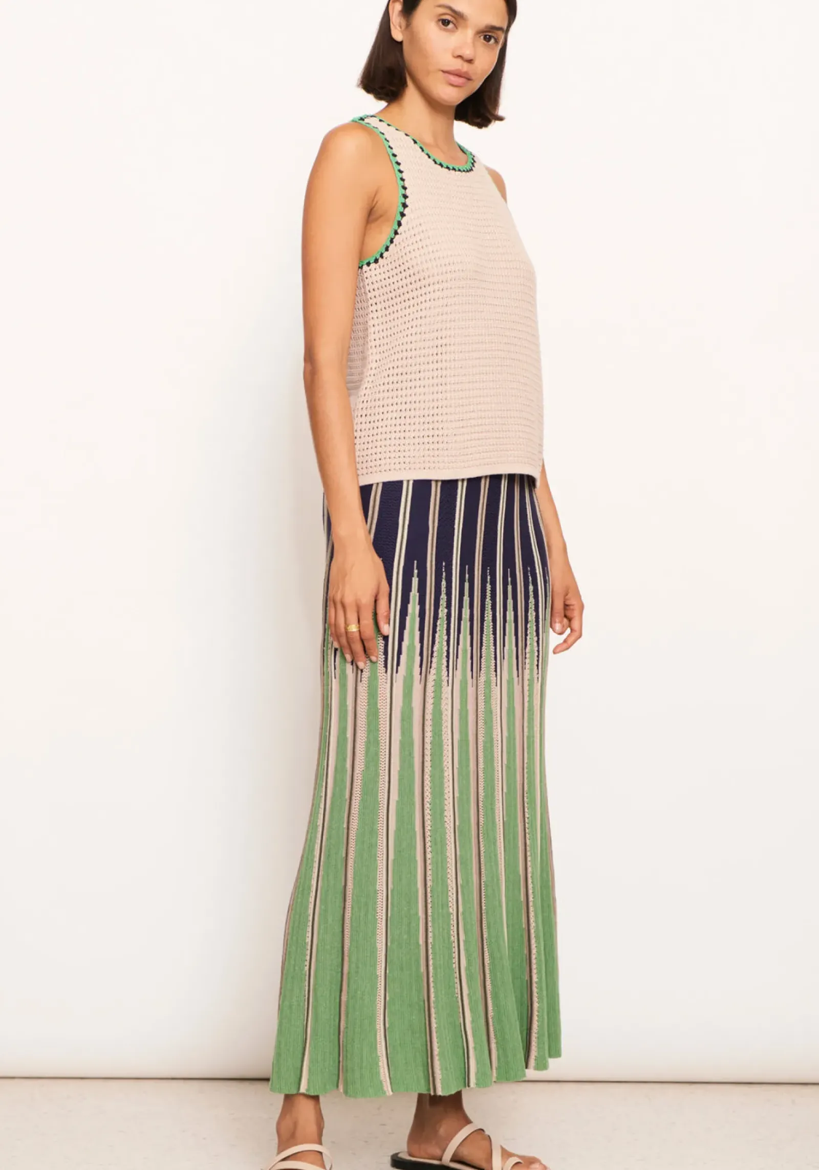 Pol Tops|Xander Crochet Tank - Pebble/Ink/Green