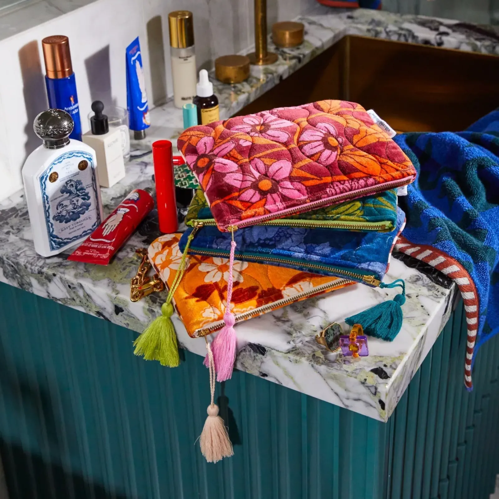 Sage & Clare Accessories|Sage & Clare Bernanda Velvet Pouch - Peacock