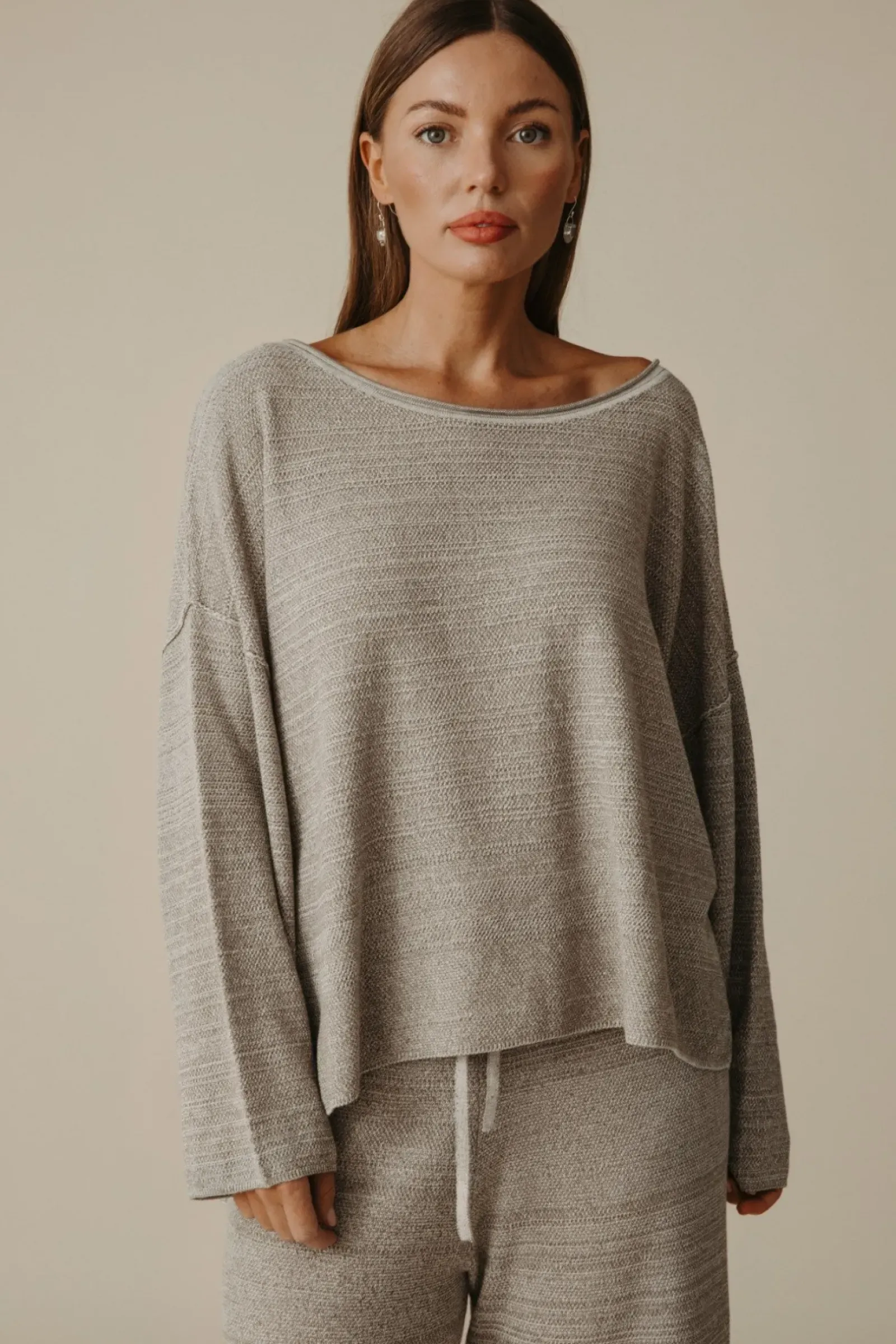 Talamaya Tops|Retreat Cotton Twist Pullover - Dusty Olive & White