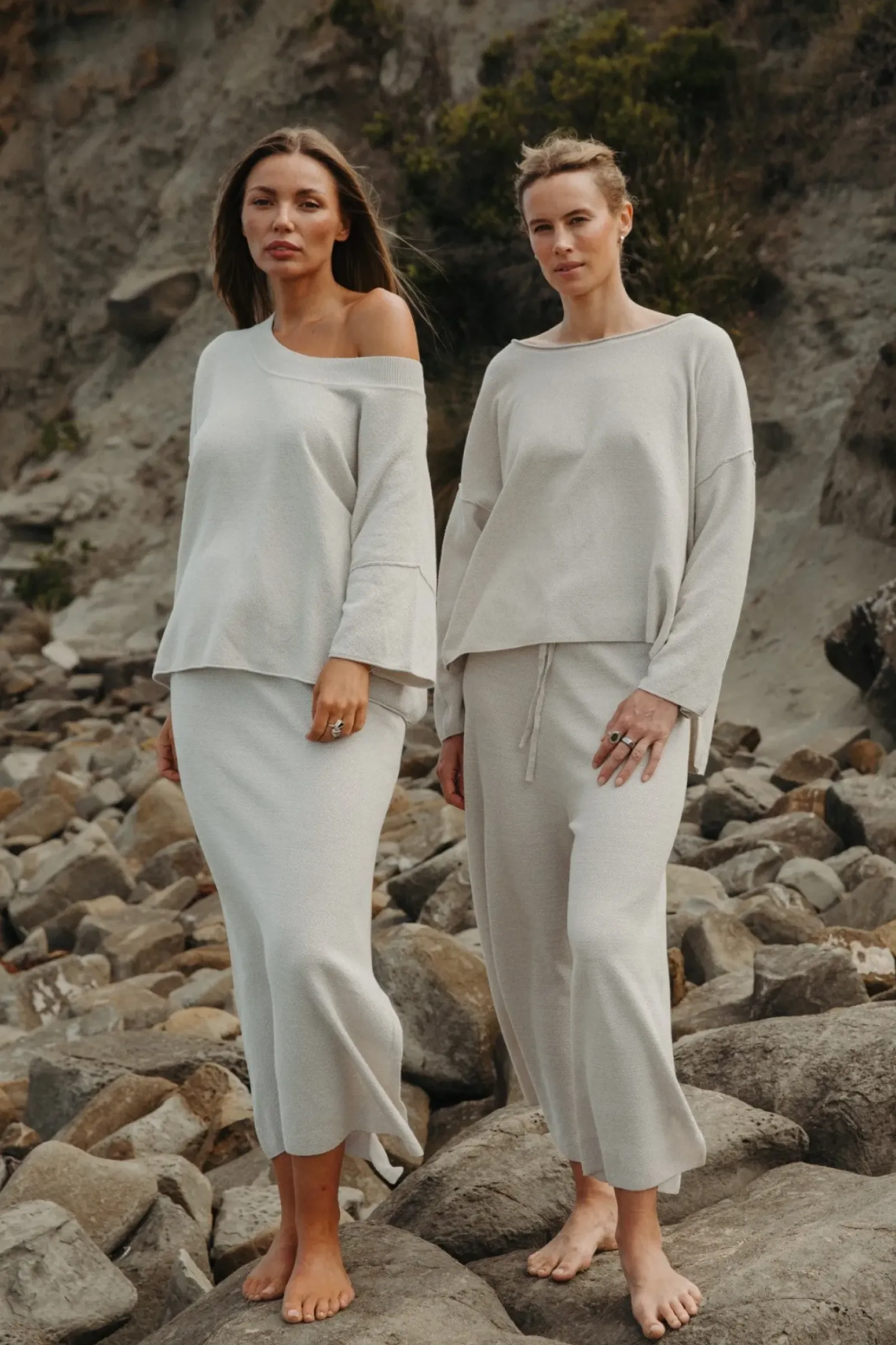Talamaya Skirts|Retreat Cotton Twist Skirt - Silver & White