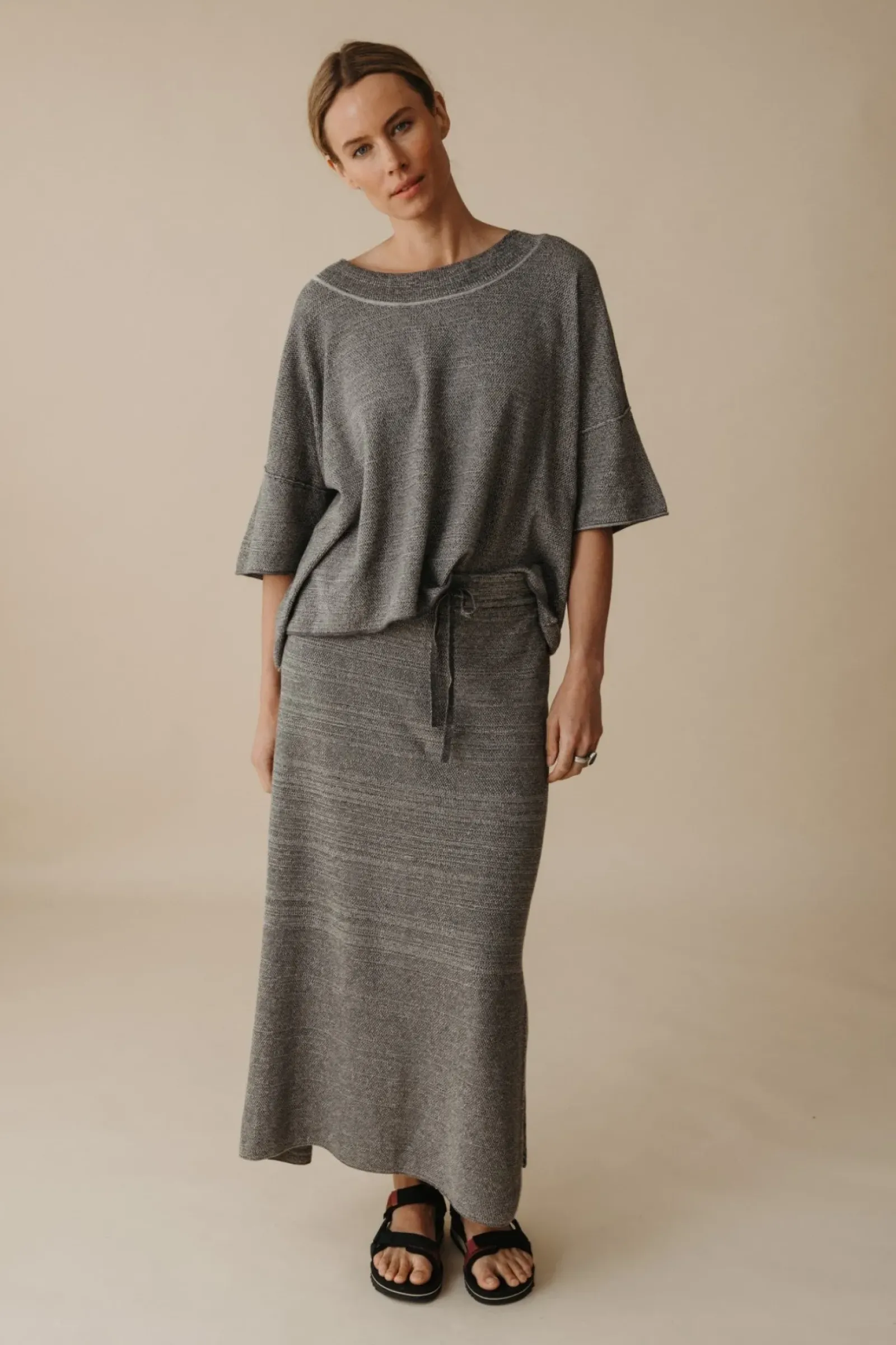 Talamaya Tops|Retreat Cotton Twist Tee Pullover - Washed Black & Silver