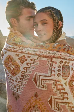 Wandering Folk Accessories|Picnic|Desert Throw - Pink Sands